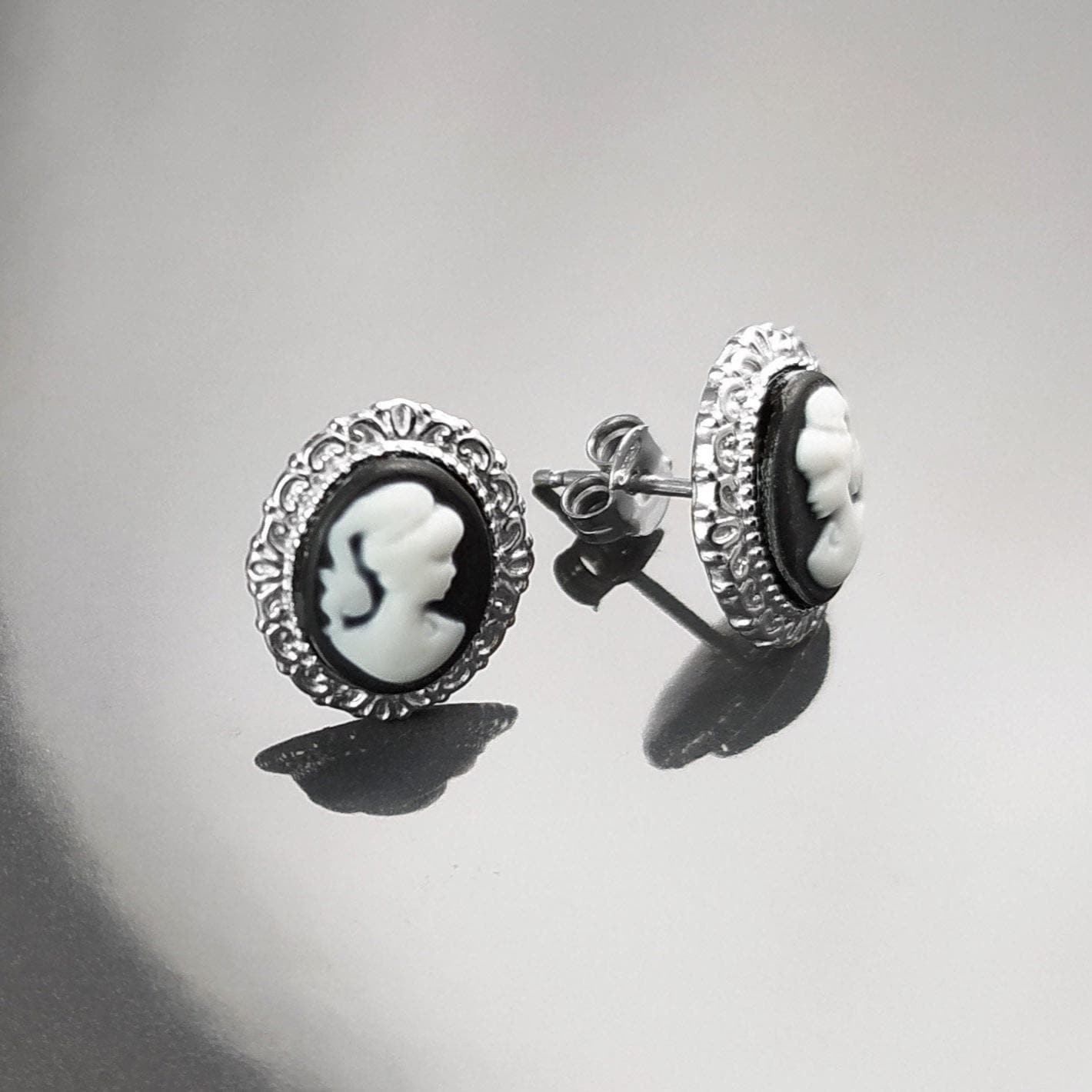 Sterling Silver Cameo Earrings – Vintage Woman Portrait Studs Victorian Jewelry