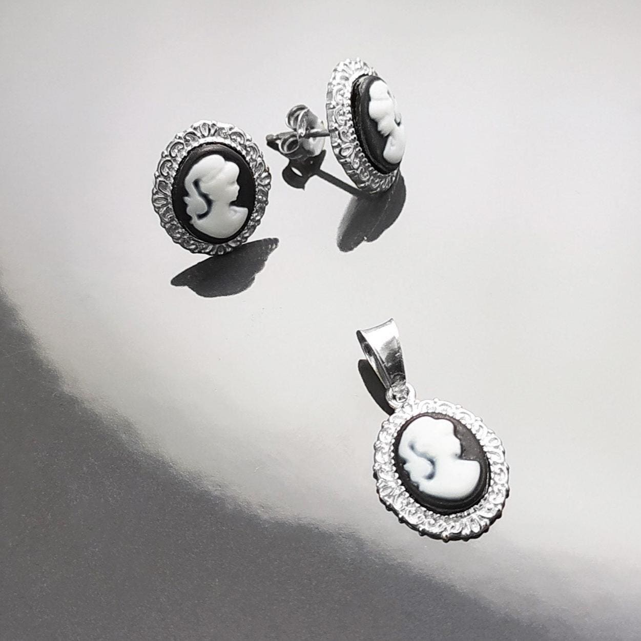 Sterling Silver Cameo Earrings – Vintage Woman Portrait Studs Victorian Jewelry