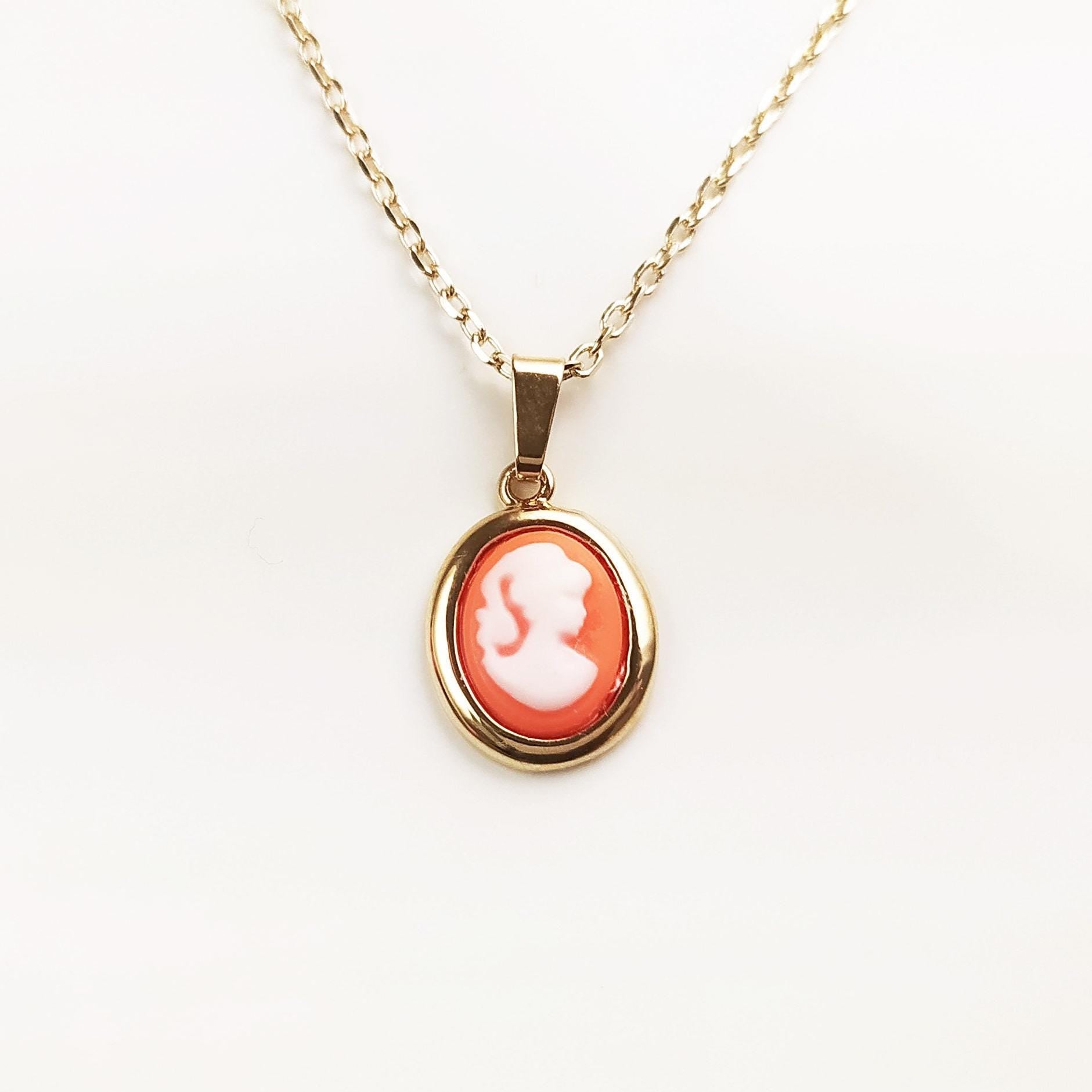 Cameo Pendant - Plated Gold - Red and white Resin stone - woman face portrait cameo - Vintage necklace charm - Victorian Jewelry gift