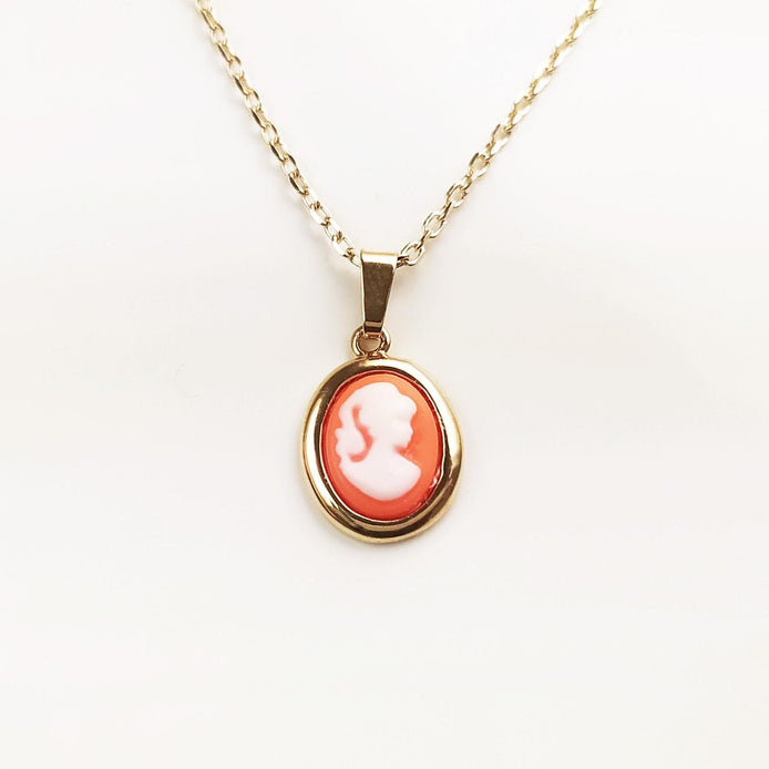 Cameo Pendant - Plated Gold - Red and white Resin stone - woman face portrait cameo - Vintage necklace charm - Victorian Jewelry gift
