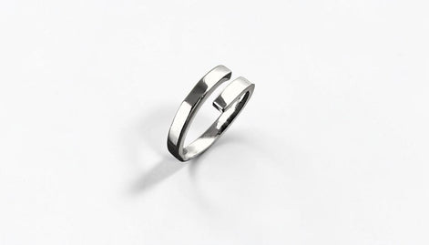 Open Crossing band Ring, Sterling Silver, Bypass Wrap Ring, Modern Wrapping jewelry, Square Wire Band Ring, Strong Square Cross Ring