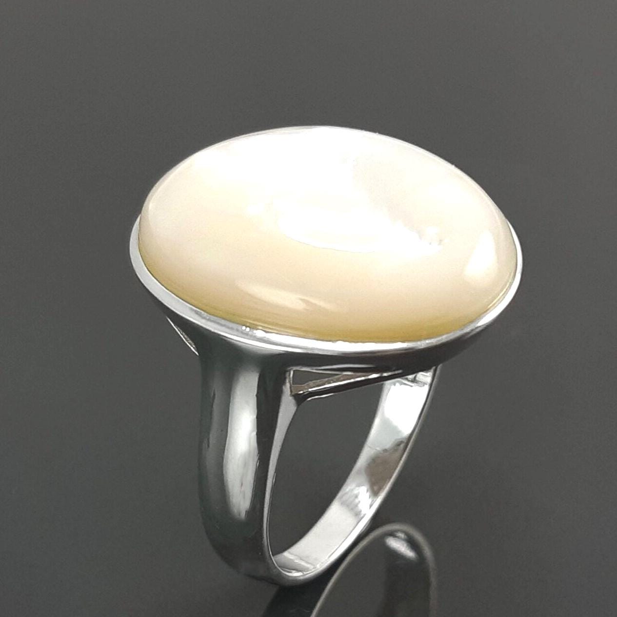 925 domed Oval Mother-of-Pearl Ring, Color Like Pearl Sterling Silver Ring, Hypnotic White Stone