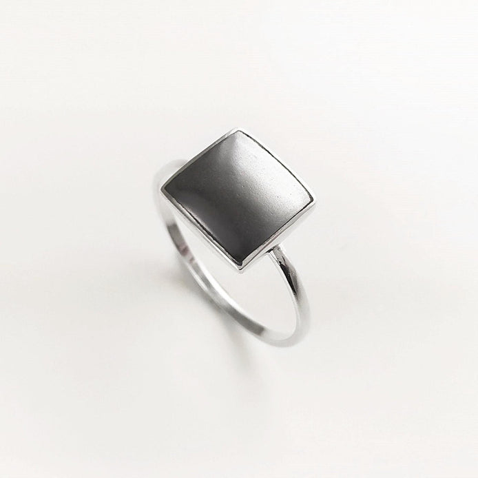 HEMATITE Gray Square Ring, 925 Sterling Silver, Genuine Grey Hematite Stone, Minimalist Ring, Geometric and Design Ring, Dainty Ring.