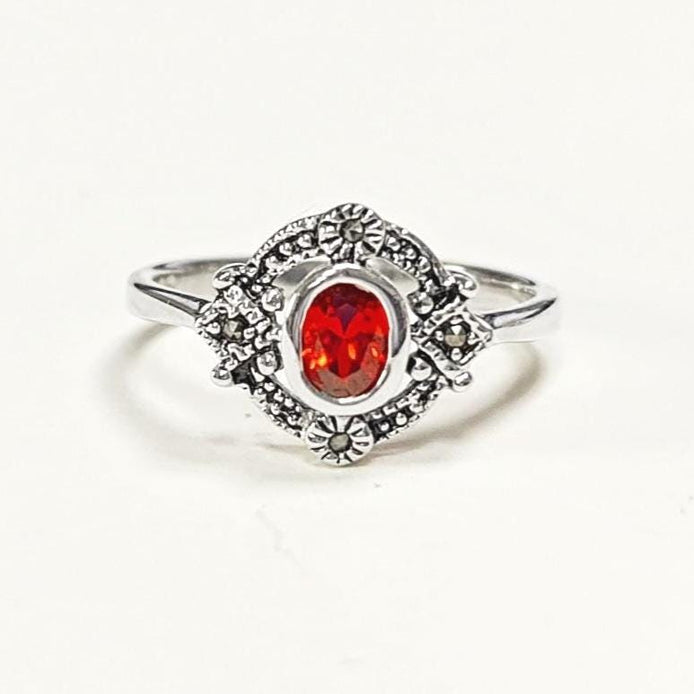925 Sterling Silver Oval Red Garnet Marcasite Ring, Art Deco Vintage Design Jewelry