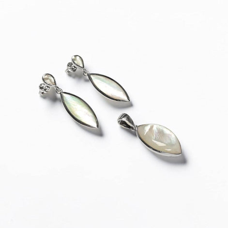 White Shell Dangle Earrings, Sterling Silver, Mother of Pearl, Pending Earrings Pendant Set, Modern Oval Stone Jewelry,