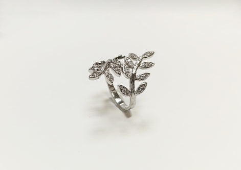 Sterling Silver Laurel Leaf Ring, Nature Inspired Plant Jewelry, Graduation Laurel Wreath Prize Award