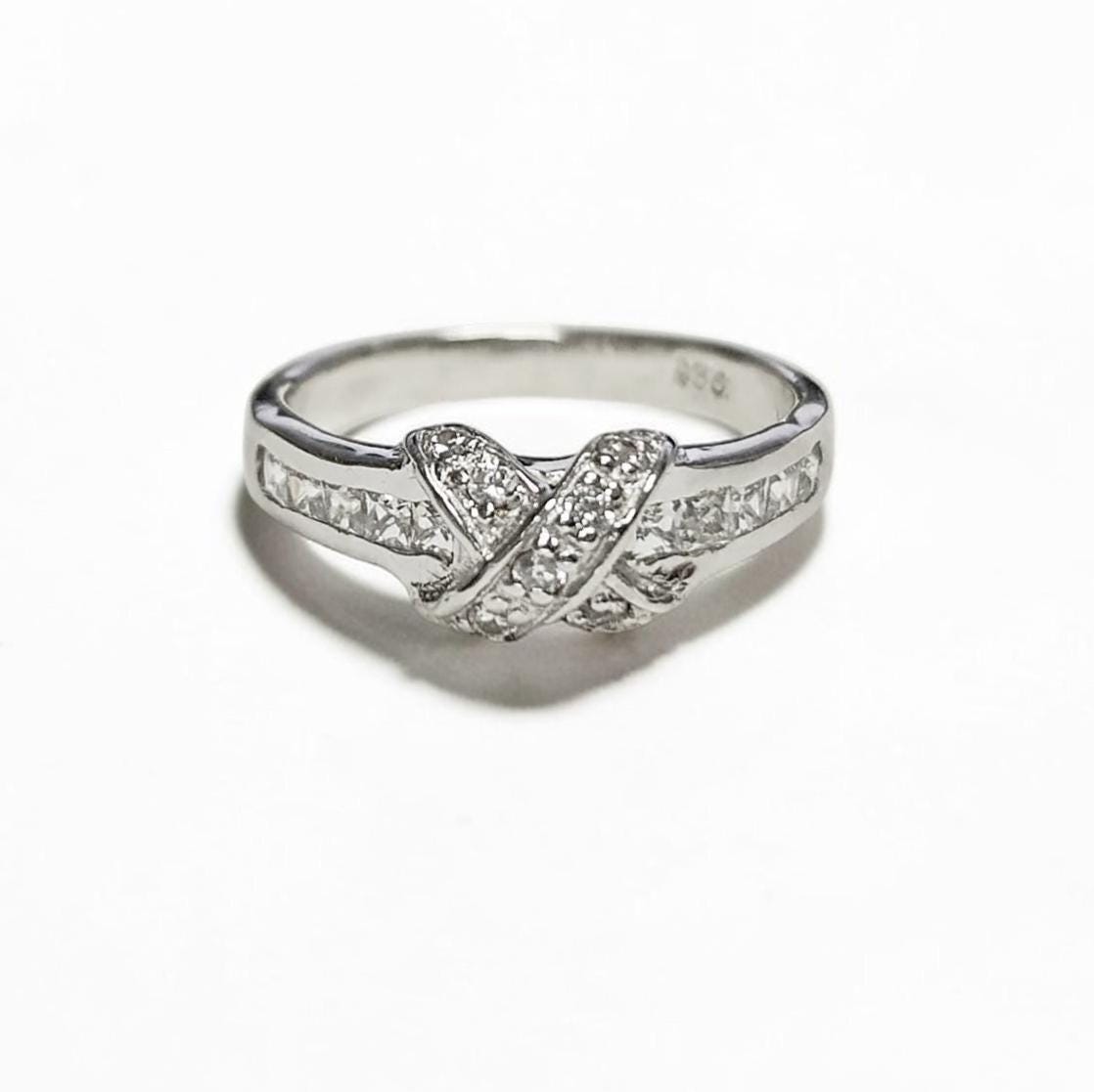 925 Sterling Silver CZ Crossing Ring, Infinity Node Band, Vintage Style Classic Ring