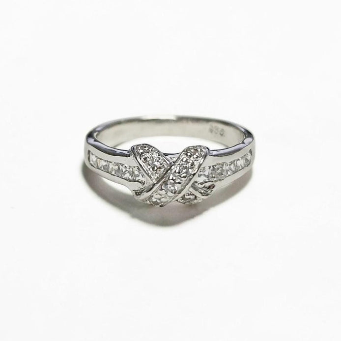 925 Sterling Silver CZ Crossing Ring, Infinity Node Band, Vintage Style Classic Ring