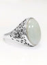 Bague Argent 925 sertie d'une pierre Jade de couleur Vert Clair, motif de fleurs sur le côté. Bijou Boho