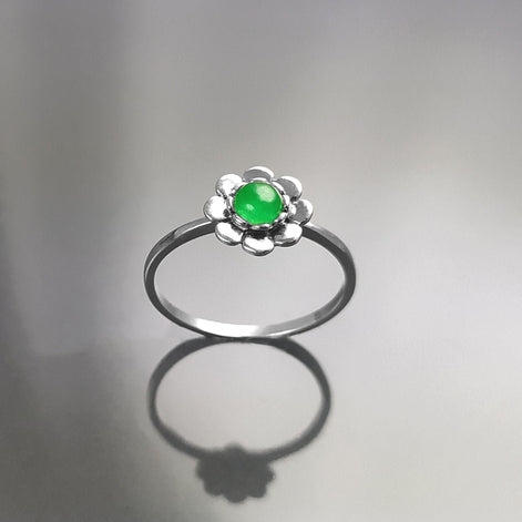 925 Jade Ring, sterling silver, natural green jade stone ring, dainty round flower ring, Pinky nature floral ring