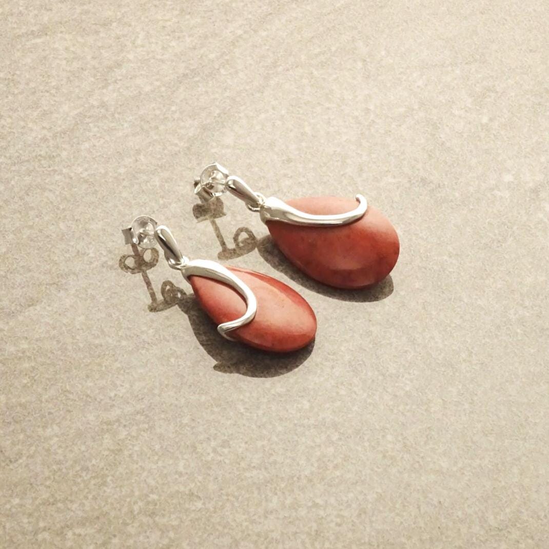 925 Red Oval Pendant, Sterling Silver, Big Enhanced Red Coral, Modern Teardrop Red Stone Jewelry, Bold Statement Red Necklace