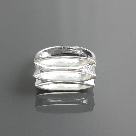 925 Sterling Silver Ring, White Mother-of-Pearl, Modern Shell Jewelry