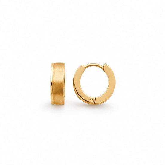 Petites créoles épaisses • Doré Or Fin 18K • Boucles d'oreilles anneaux finition satinée • Bijou moderne unisexe