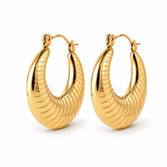 Créoles striées • Doré Or Fin 18K • Boucles épaisses en forme de croissant • Anneaux d'oreilles pour femme