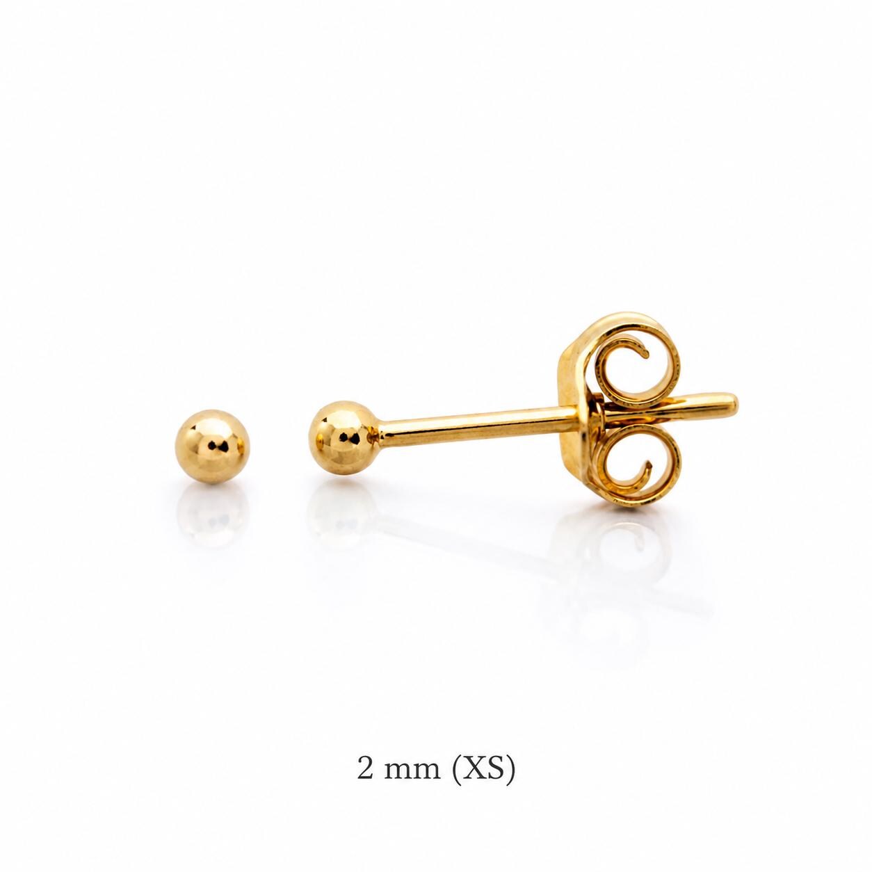 Boucles classiques Boule • Plaqué Or 18K • Clous d'oreilles boules sphère • Huit tailles : 2 mm, 3 mm, 4 mm, 5 mm, 6 mm, 8 mm, 10 mm, 12 mm