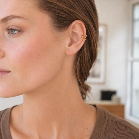 Ear cuff boules en spirale • plaqué Or 18K • Bague d'oreille billes rondes • Bijou pour cartilage hélix