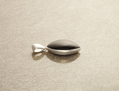 Black Oval Pendant - 925 Sterling Silver Pendant, Almond Shape, Black Onyx Pendant, Minimalist Pendant, Gemstone Modern Pendant, Black Stone