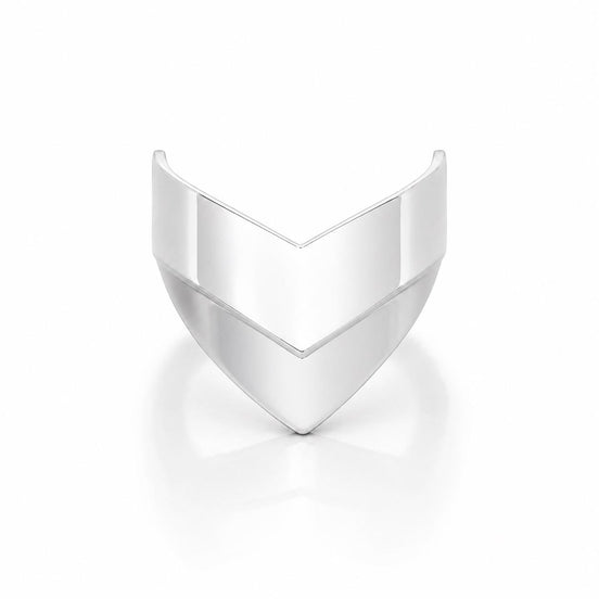 Bague chevron • Argent 925 • Anneau large forme géométrique en V • Bijou minimaliste moderne finition miroir poli