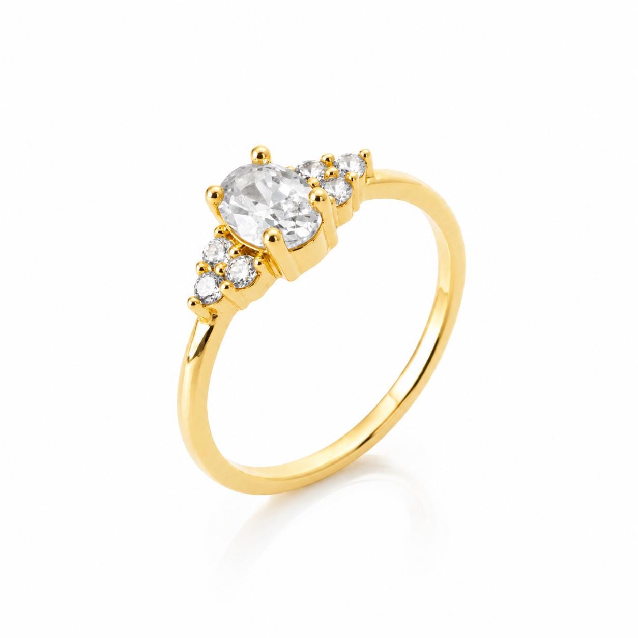 Bague classique ovale • Plaqué Or 18K • Anneau serti pierres diamant Cz • Bijou élégant