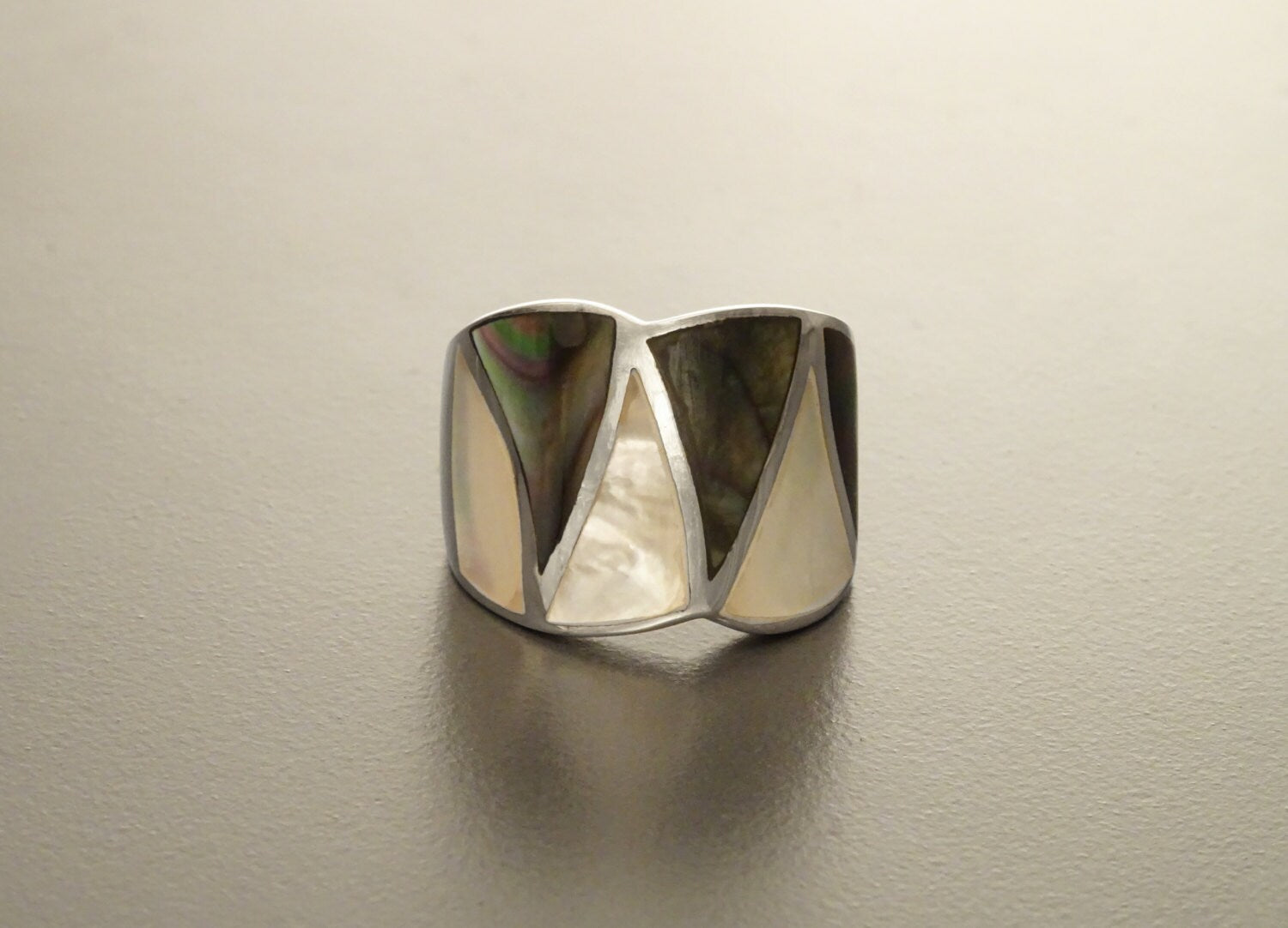 Shell Crossing Ring, Sterling Silver, GENUINE Grey Paua and White Mother of Pearl Shell, Modern Geometric Orginal Design, Wide Band Ring