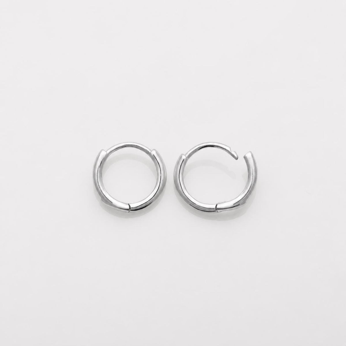 Petites créoles classiques • Argent 925 • Anneaux d'oreilles fil arrondi • Créole unisexe tige épaisse