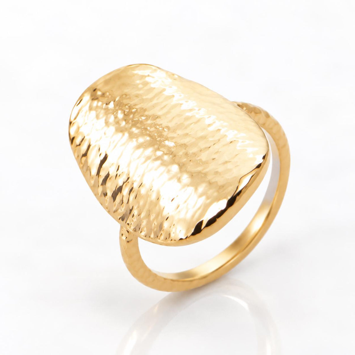 Bague armure martelée • Plaqué Or 18K •Anneau oval texturé petits creux • Bijou design moderne
