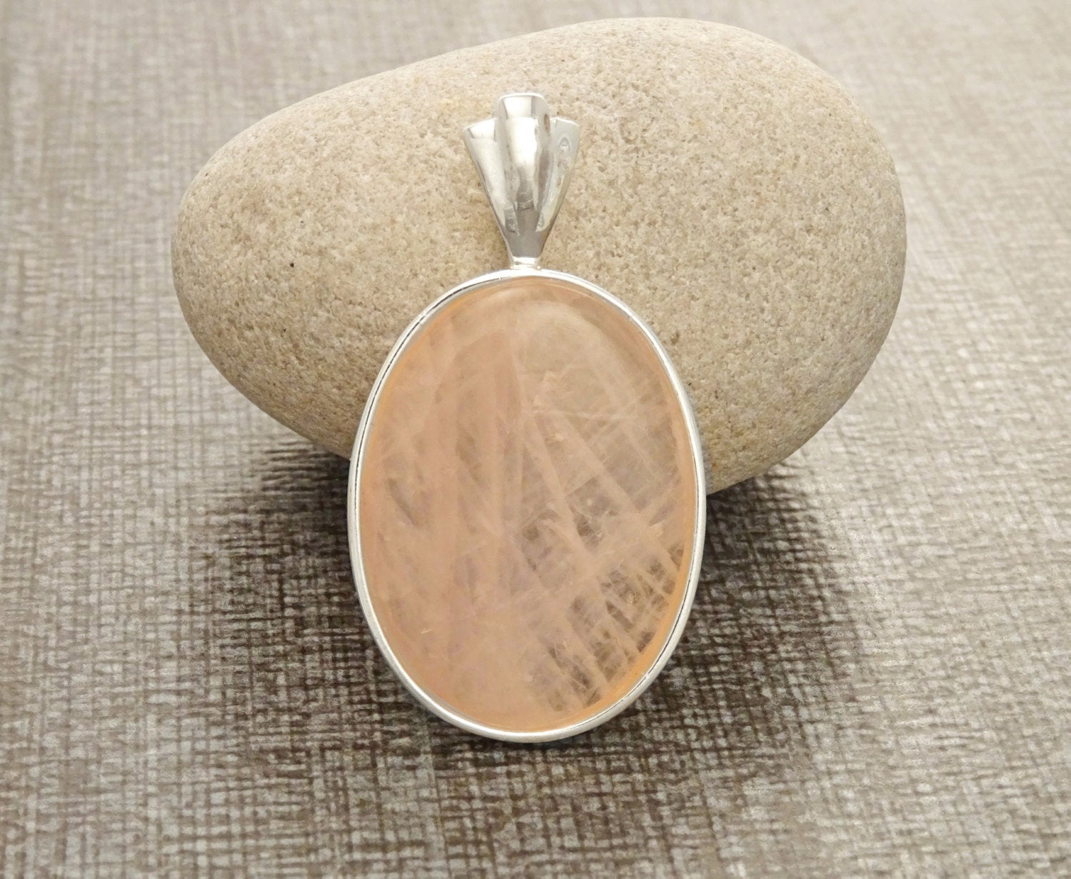 Rose Quartz Pendant, Sterling Silver Pendant, Pink Stone Quartz, Quartz Gemstone, Unique jewelry, Vintage Style Necklace, Birthstone