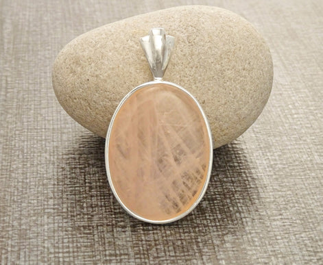 Rose Quartz Pendant, Sterling Silver Pendant, Pink Stone Quartz, Quartz Gemstone, Unique jewelry, Vintage Style Necklace, Birthstone