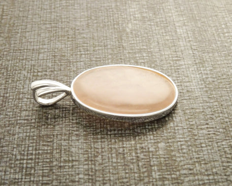Rose Quartz Pendant, Sterling Silver Pendant, Pink Stone Quartz, Quartz Gemstone, Unique jewelry, Vintage Style Necklace, Birthstone