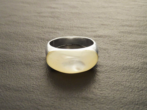 White Stone Ring, Sterling Silver, Mother of Pearl Shell, Domed Stone Ring, Dome Ring, Horizontal Ring, Woman Modern Jewelry